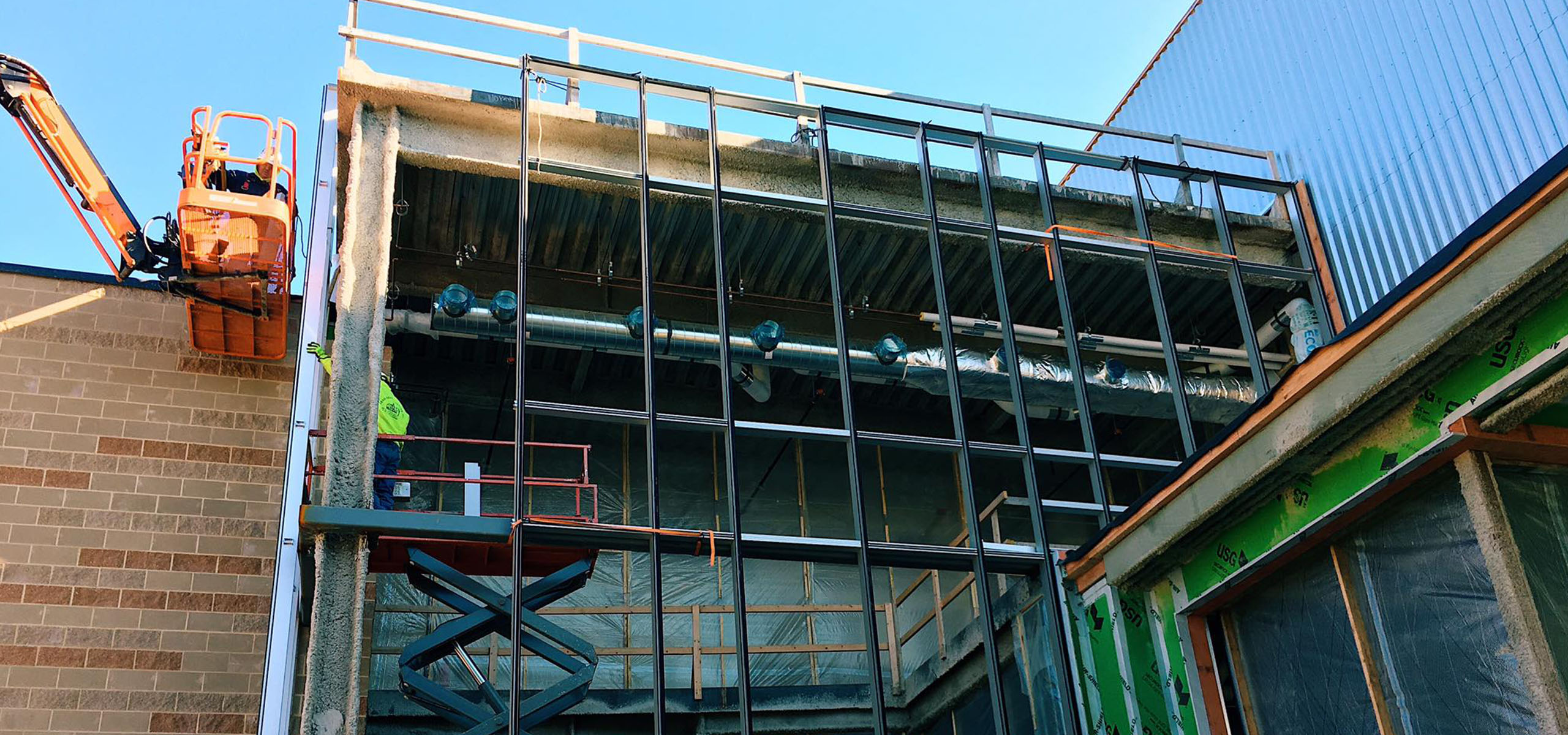 Glazing Goes High Fashion – Jumbo Glass Install Showcase